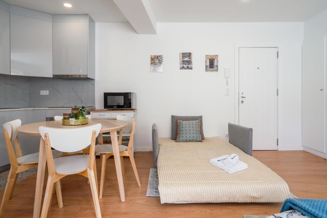 Host Wise - Comfy Sunny Flat - Prime Location Leilighet Porto Eksteriør bilde